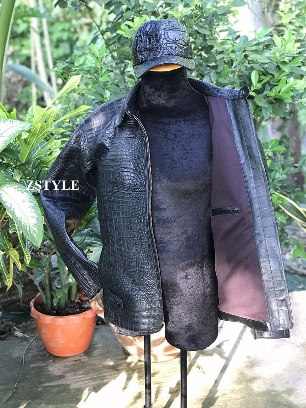 Aó khoác da cá sấu dành cho phụ nữ có gì đặc biệt